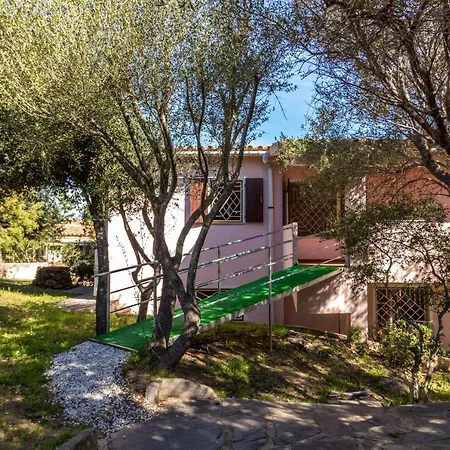 Lido Di Pittulongu With Garden & Parking! Όλμπια
