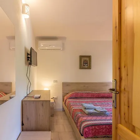 Lido Di Pittulongu With Garden & Parking! Όλμπια